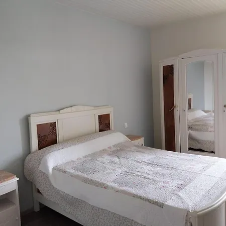 En Pierre Сasa de vacaciones *